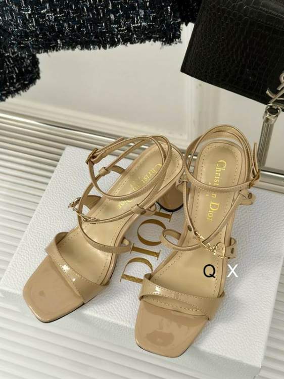 Picture of Dior Shoes _SKUDiorsz35-403.573717.5CMJX0718